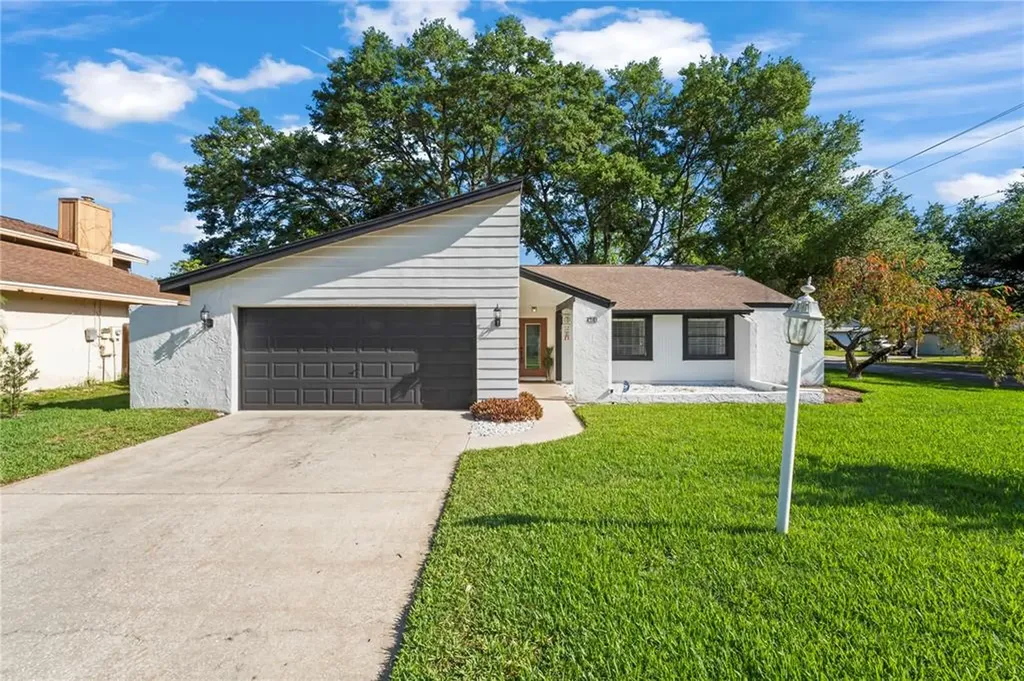 4701 Grainary Avenue Tampa FL 33624