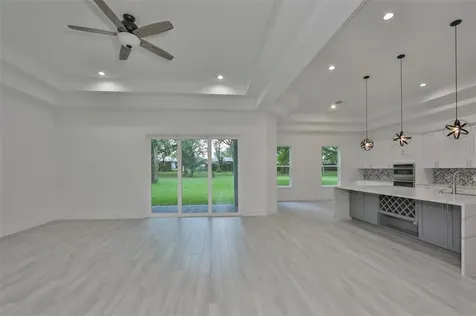2219 Fairfield Avenue Brandon FL 33510