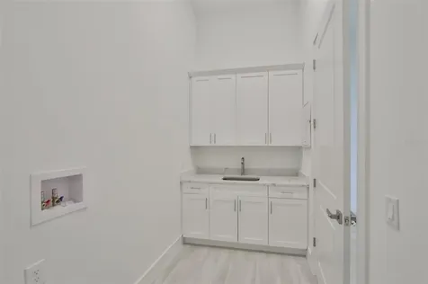 2219 Fairfield Avenue Brandon FL 33510