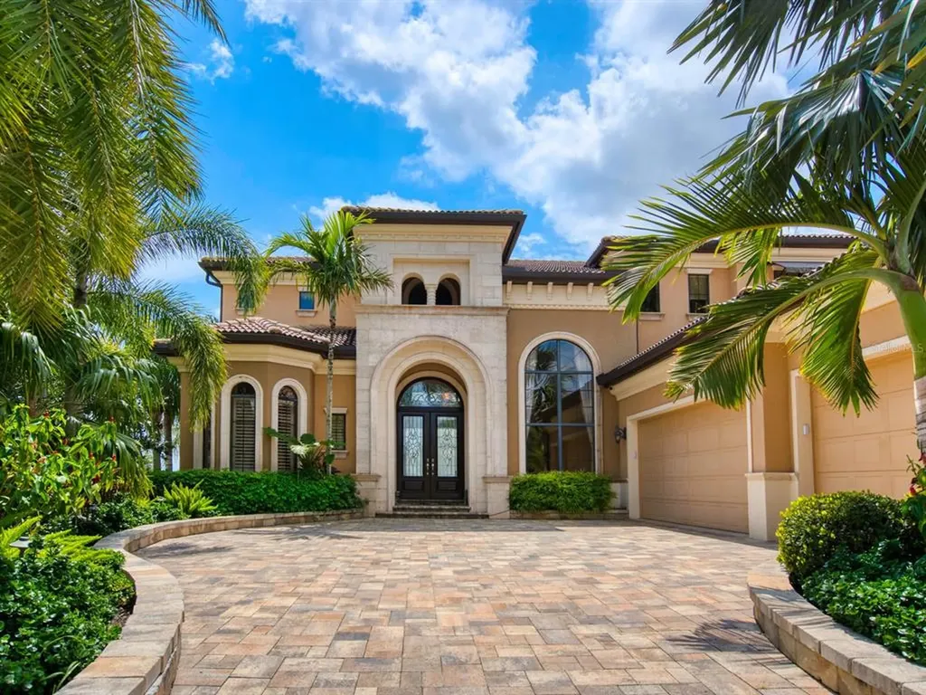 1005 Riviera Dunes Way Palmetto FL 34221