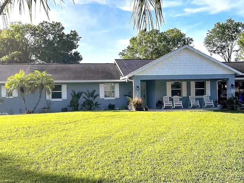 22500 Shoreside Drive Land O Lakes FL 34639
