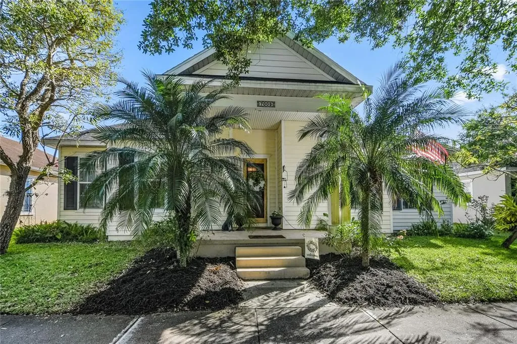 7009 Five Oaks Drive Harmony FL 34773