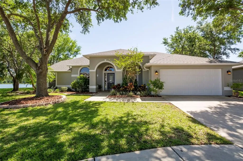 8627 Herons Cove Place Tampa FL 33647