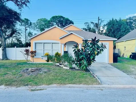 5331 Yaupon Street Orlando FL 32811