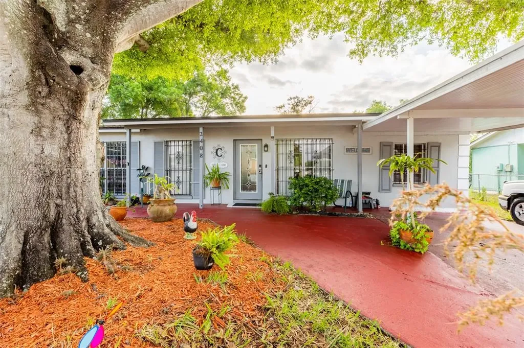 2408 Hermosa Drive Tampa FL 33619