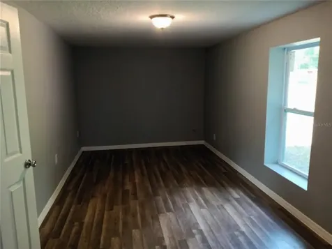 1082 NW 7th Boulevard Lake Panasoffkee FL 33538