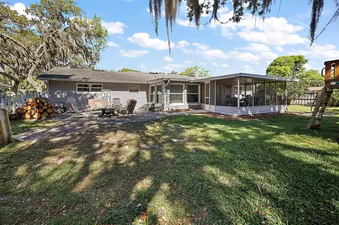 32122 Elizabeth Avenue Tavares FL 32778