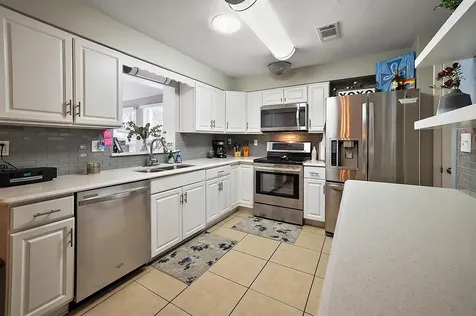 32122 Elizabeth Avenue Tavares FL 32778