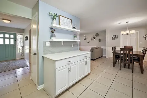 32122 Elizabeth Avenue Tavares FL 32778