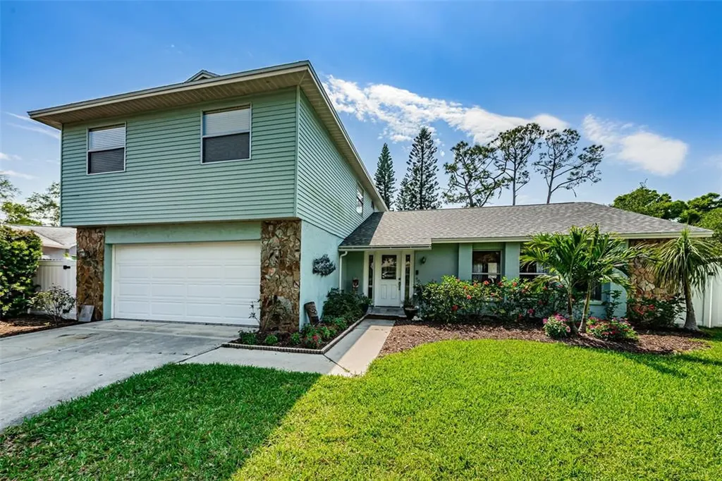 9226 133rd Lane Seminole FL 33776