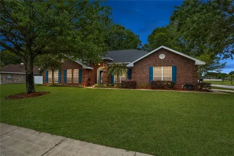 601 Autumn Fern Lane Deland FL 32720
