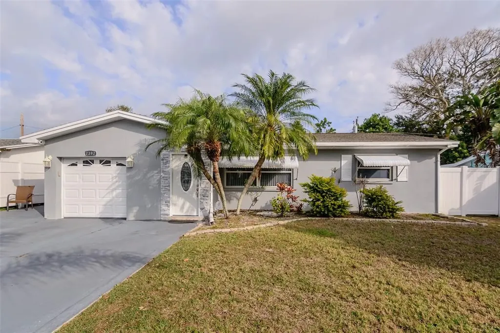2392 Nash Street Clearwater FL 33765