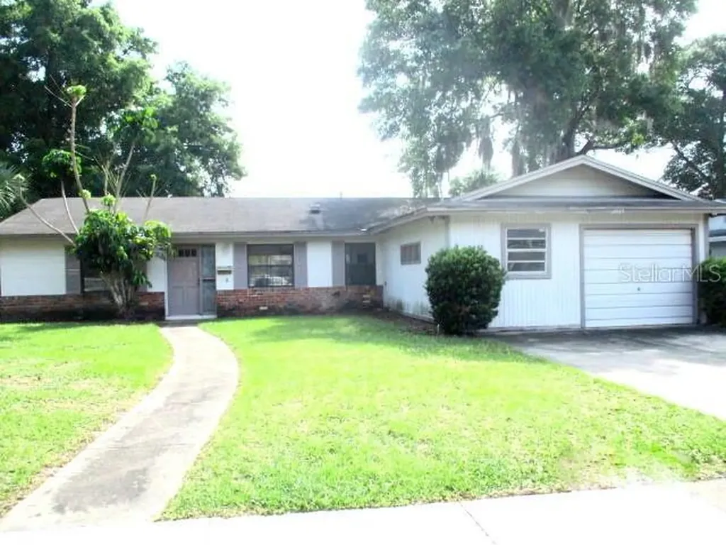 2535 N Hastings Street Orlando FL 32808
