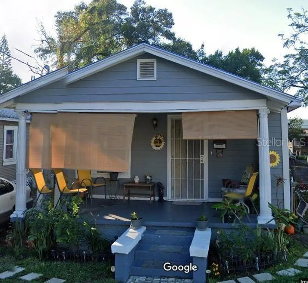 2723 E Columbus Drive Tampa FL 33605