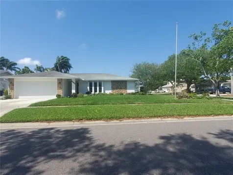 8305 121st Place Largo FL 33773