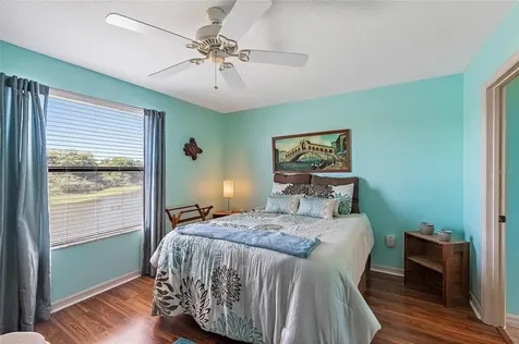 2418 Edgewater Falls Drive Brandon FL 33511