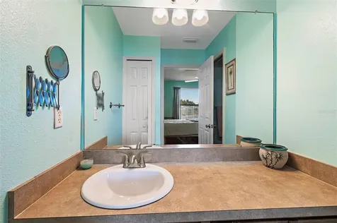 2418 Edgewater Falls Drive Brandon FL 33511