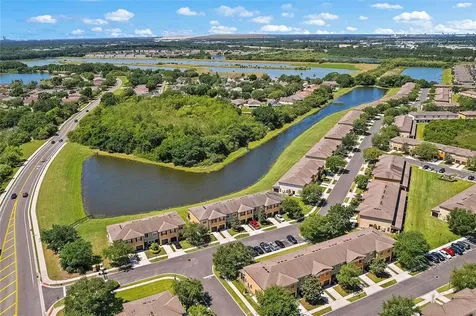 2418 Edgewater Falls Drive Brandon FL 33511