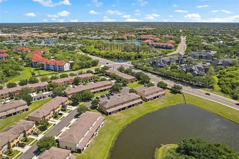 2418 Edgewater Falls Drive Brandon FL 33511
