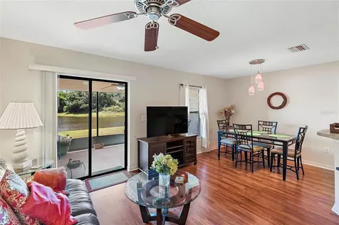 2418 Edgewater Falls Drive Brandon FL 33511