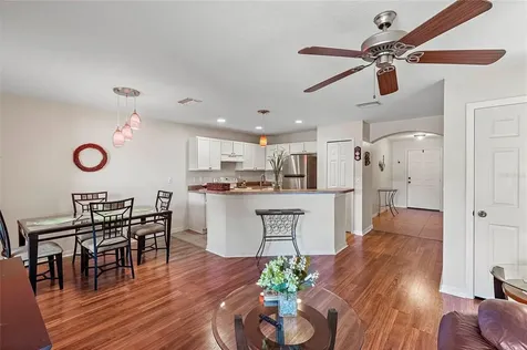 2418 Edgewater Falls Drive Brandon FL 33511