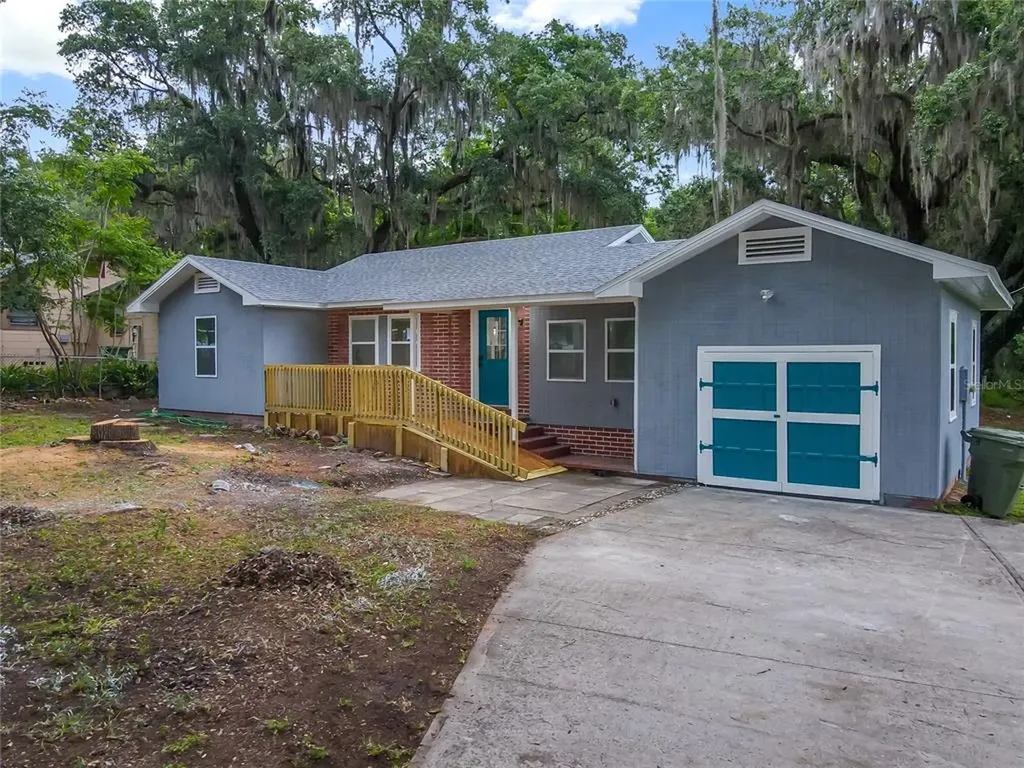 504 Lee Street Leesburg FL 34748