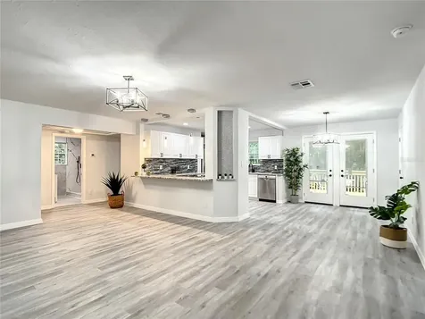 504 Lee Street Leesburg FL 34748
