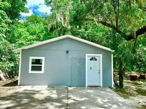 504 Lee Street Leesburg FL 34748