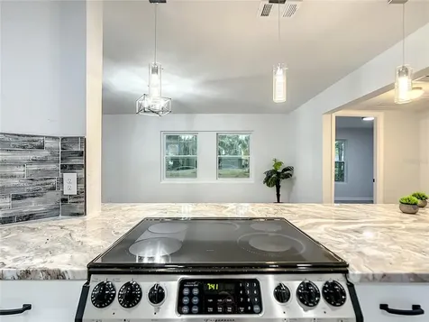 504 Lee Street Leesburg FL 34748