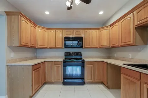 8218 Papaya Street Port Richey FL 34668
