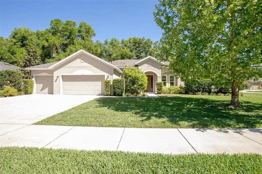511 Elkhorn Fern Lane Deland FL 32720