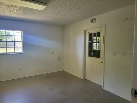 127 S Hydrangea Avenue Polk City FL 33868