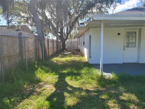 127 S Hydrangea Avenue Polk City FL 33868
