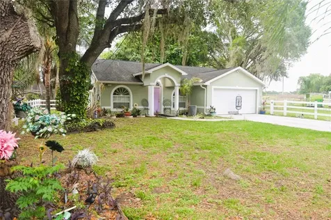 15340 Hillsborough Avenue Dade City FL 33523