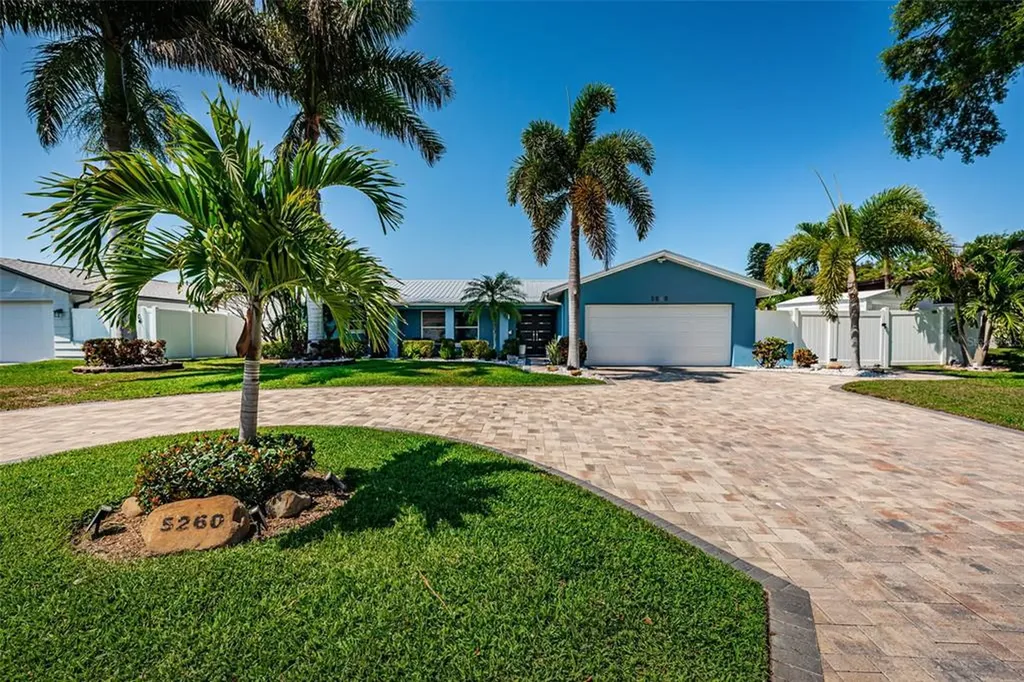 5260 Denver Street NE St Petersburg FL 33703