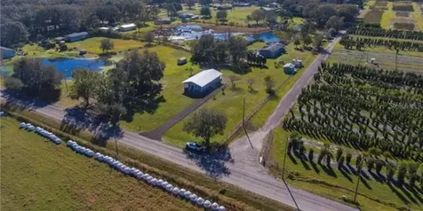 4911 W Knights Griffin Road Plant City FL 33565