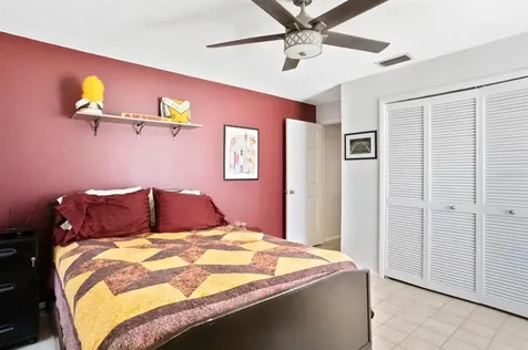 15011 Redcliff Drive Tampa FL 33625