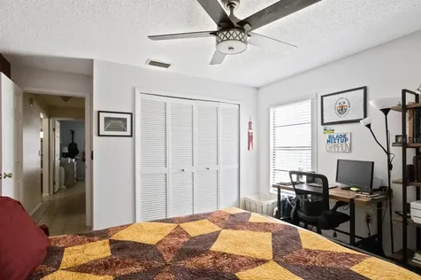15011 Redcliff Drive Tampa FL 33625