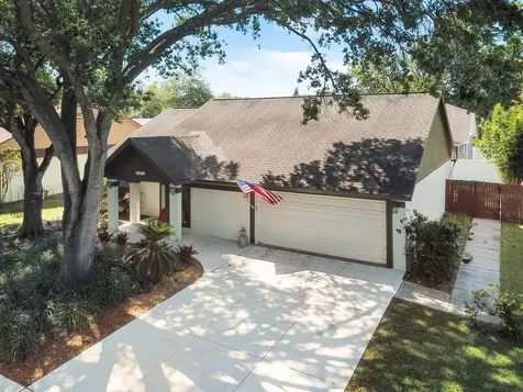15011 Redcliff Drive Tampa FL 33625