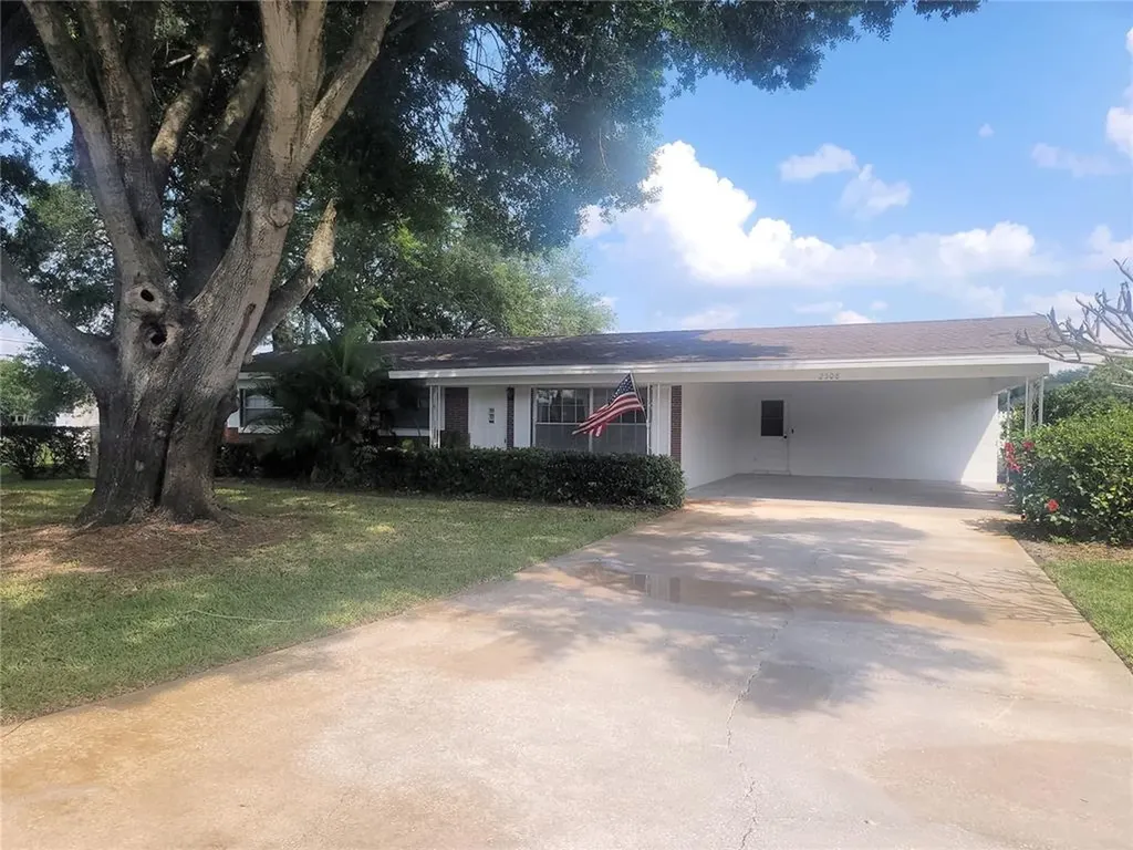 2508 14th Court SE Winter Haven FL 33884