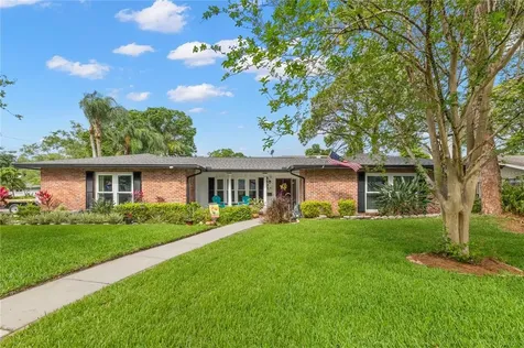 8600 14th Way N St Petersburg FL 33702
