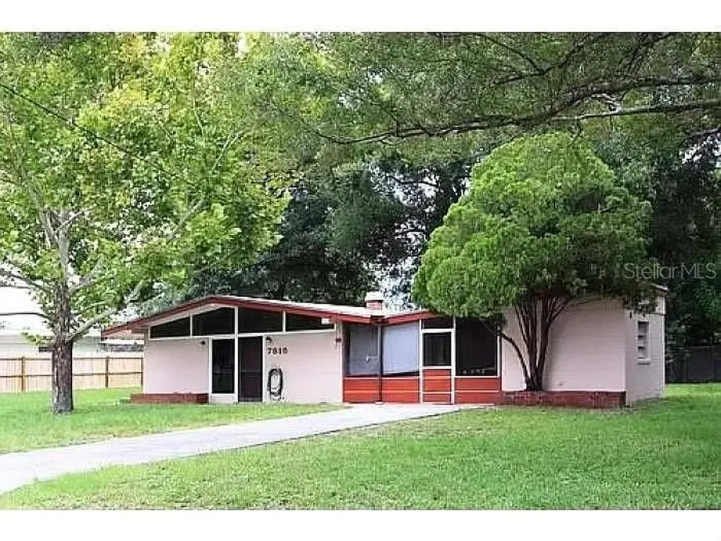 7815 N Church Avenue Tampa FL 33614