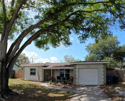 7622 17th Avenue N St Petersburg FL 33710