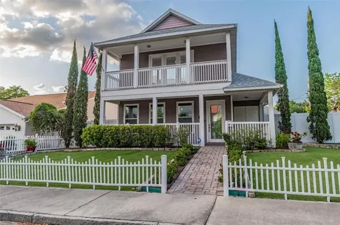 301 W Ross Avenue Tampa FL 33602