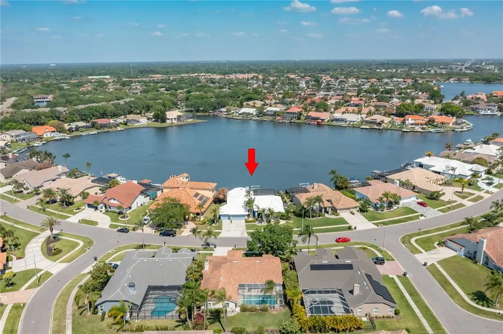 5104 E Longboat Boulevard Tampa FL 33615