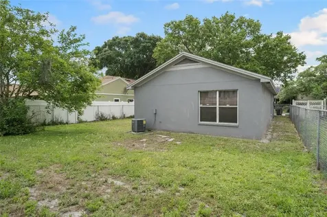 7716 Robert E Lee Road Tampa FL 33637