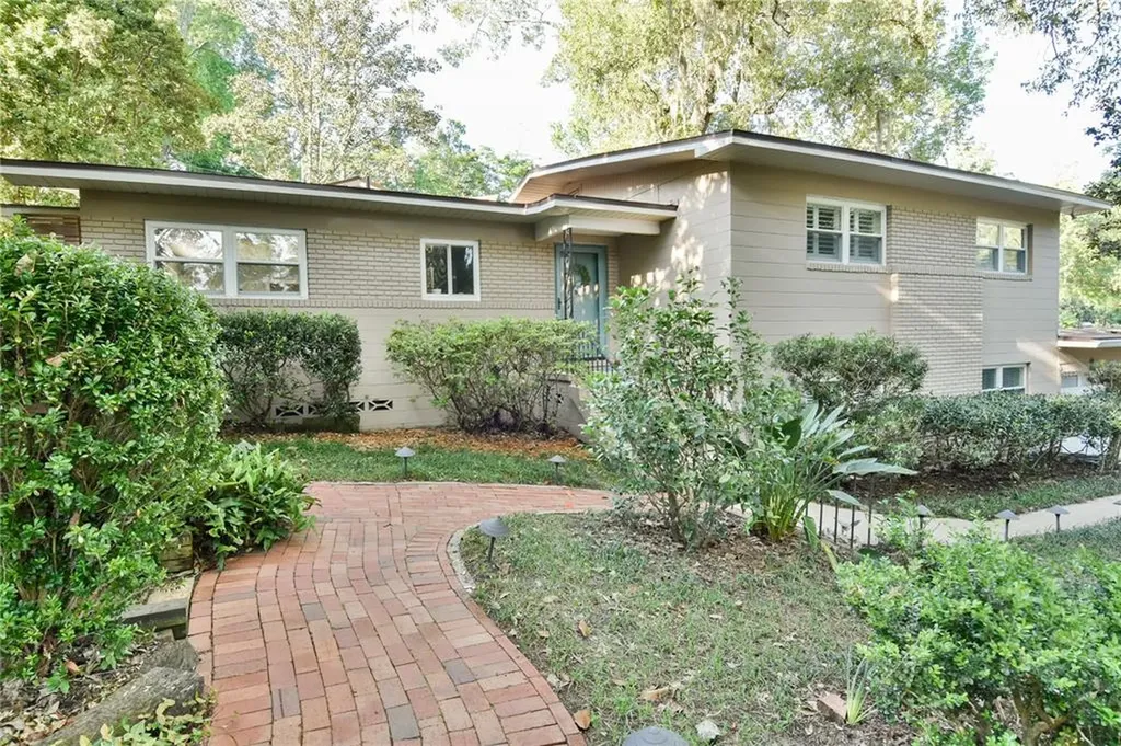 3452 NW 13th Avenue Gainesville FL 32605