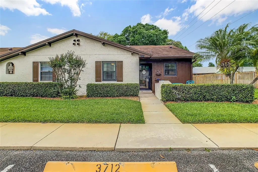 3712 Bay Court Saint Cloud FL 34769