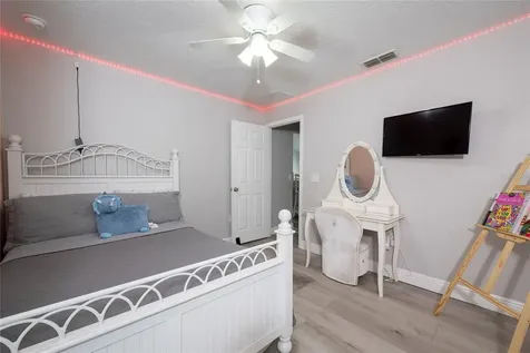 147 Larchmont Drive Deltona FL 32738
