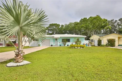 2319 Murilla Way S St Petersburg FL 33712